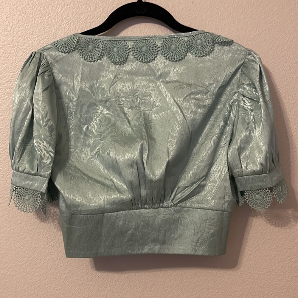 Nasty gal seaform green blouse size 4 NWOT #6 - Picture 7 of 8